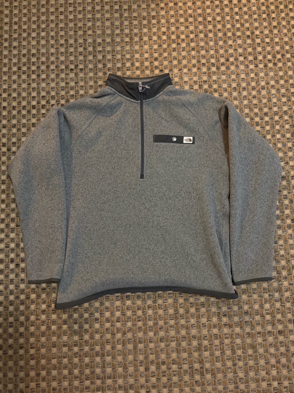 The North Face Men's Heather Gray Half-Zip Fleece Pullover